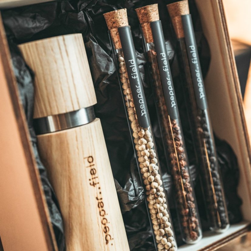 Kampot pepper - set of glass tubes with a grinder in a gift box (3x10g) - Grinder: Wood