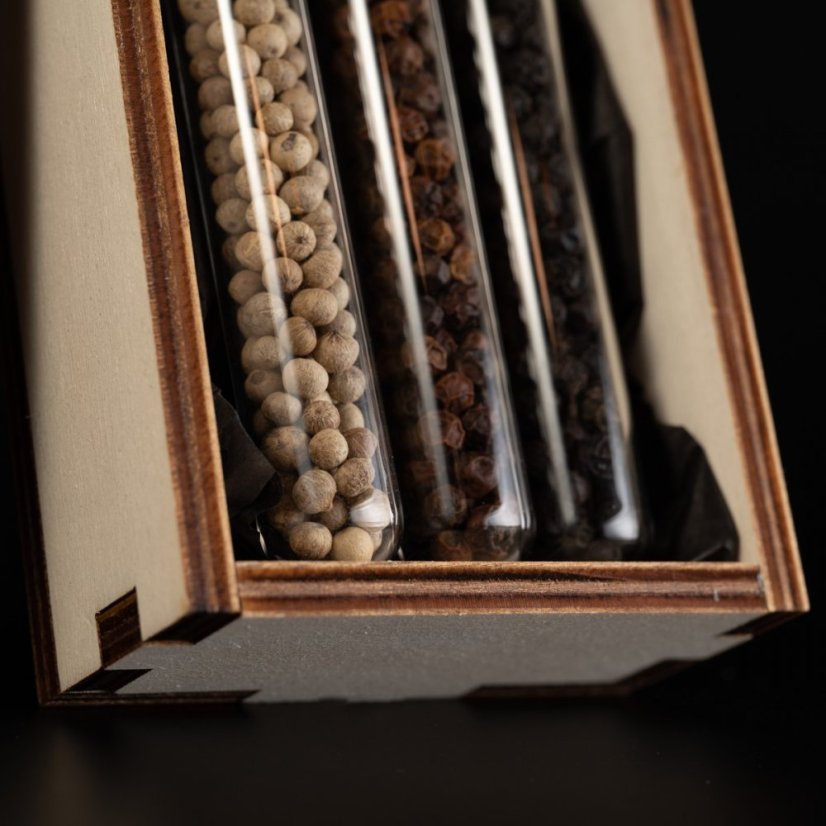 Kampot pepper - a set of small glass tubes in a gift box (3x10g)
