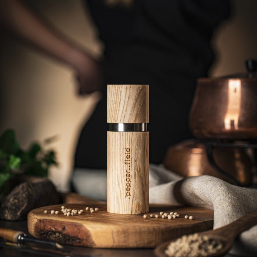 Natural ash wood pepper mill (15cm) + 20g of Kampot pepper