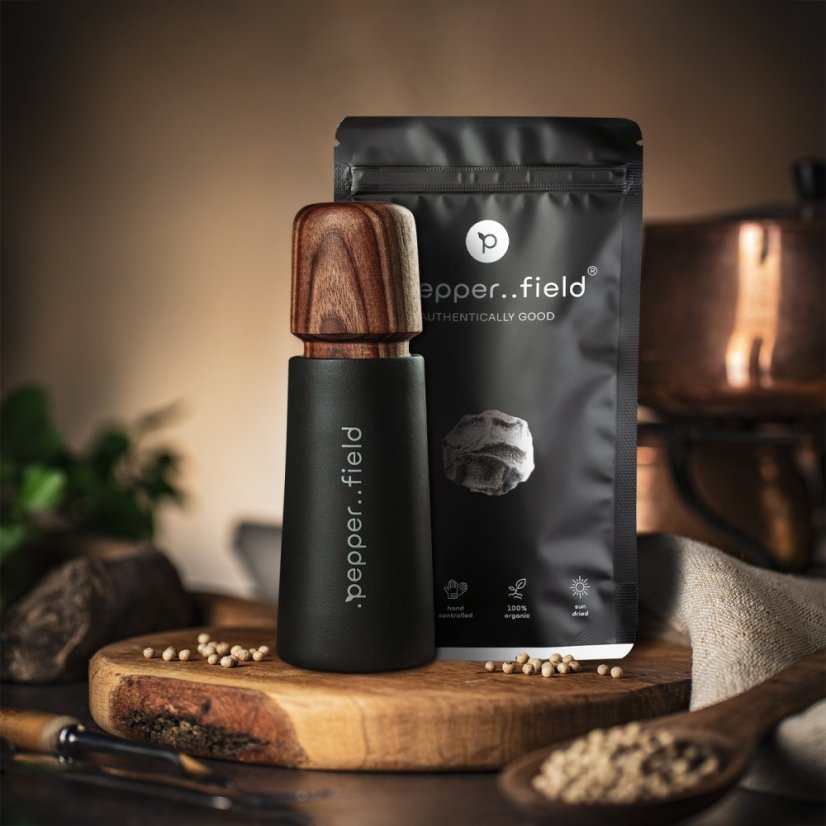 Porcelain Scandinavian pepper mill (17cm) - Choose pepper: Black - 100g