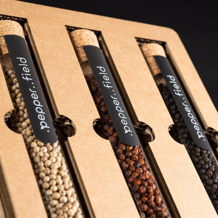 Luxury tube set with Kampot pepper in recycled cardboard gift box (3x70g)