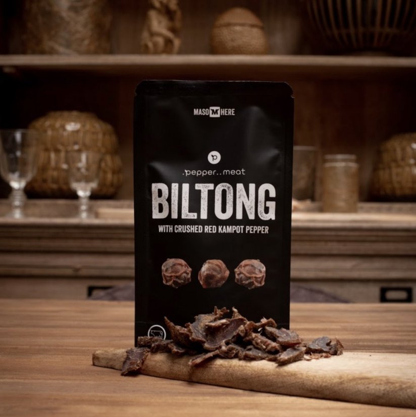 Dried meat BILTONG with crushed red Kampot pepper - 50g + 20g Red Kampot pepper