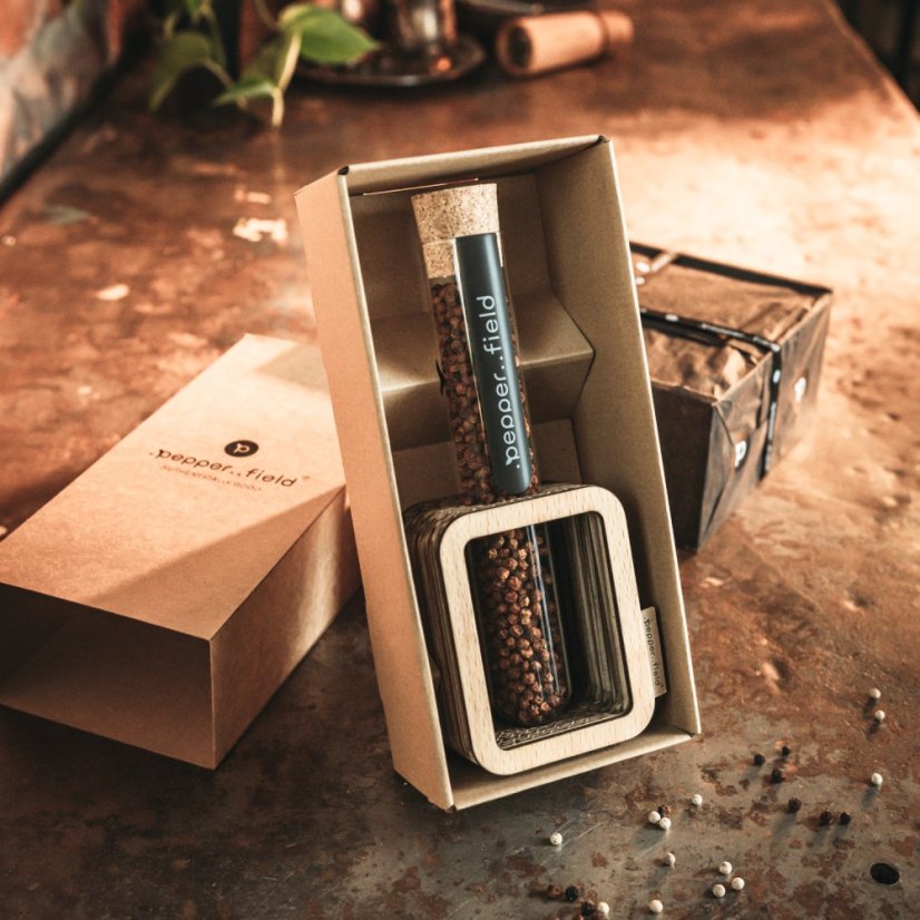 Gift set with one tube of Kampot pepper and stand in recycled cardboard box (70g) - Choose pepper: White Kampot pepper, Stand colour: Dark